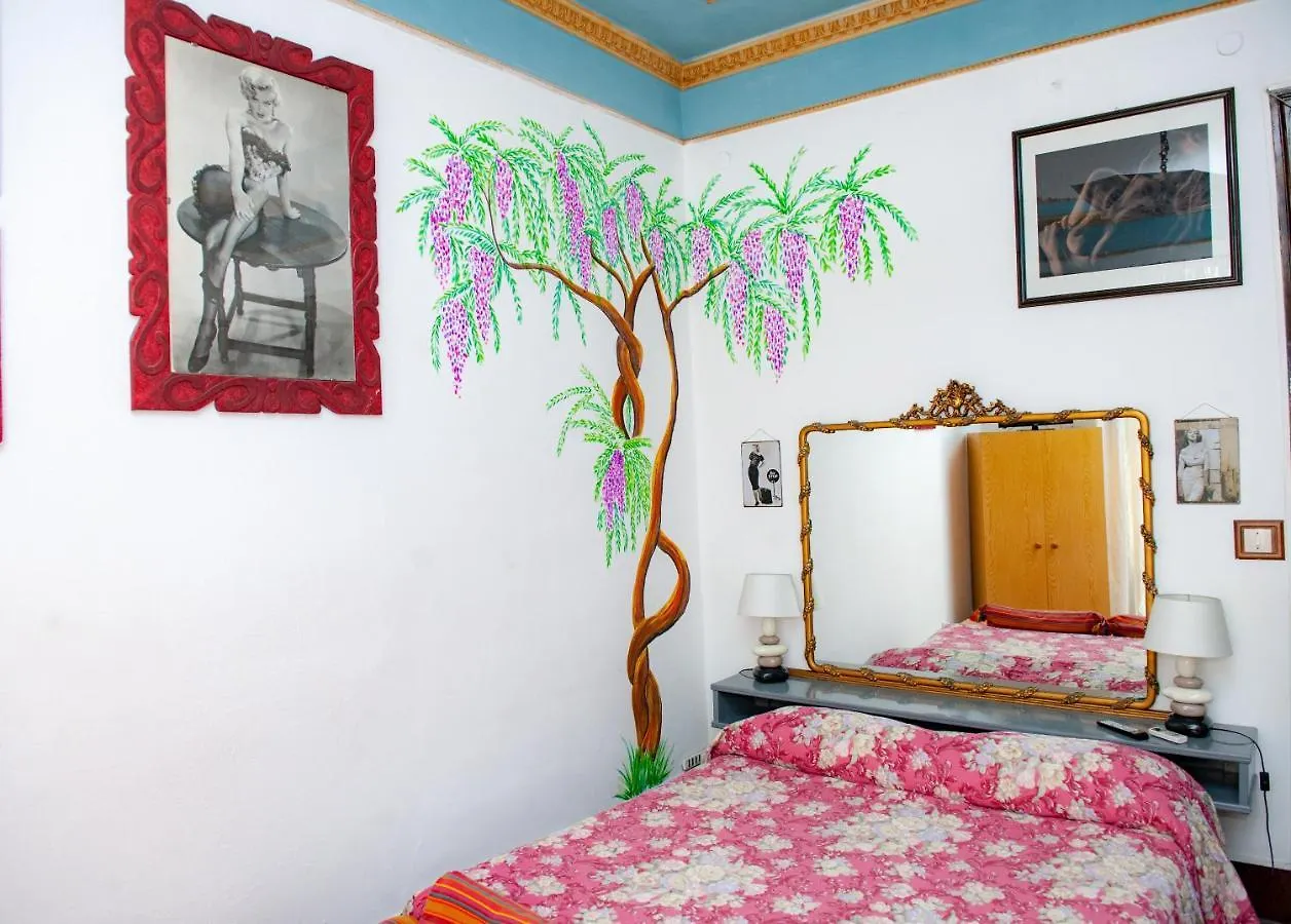 לינה וארוחת בוקר B & B Sonia
